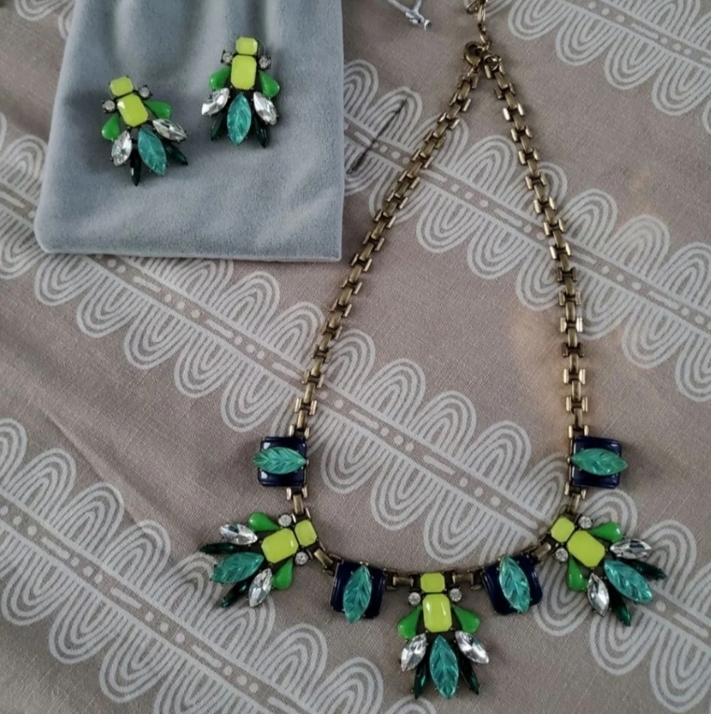 Necklace and earrings costume jewelry set